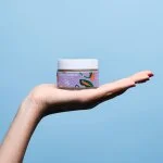 Goliate Huile de massage et lubrifiante comestible 2-en-1 BIO – noisette 2 ml – échantillon – pour elle et lui