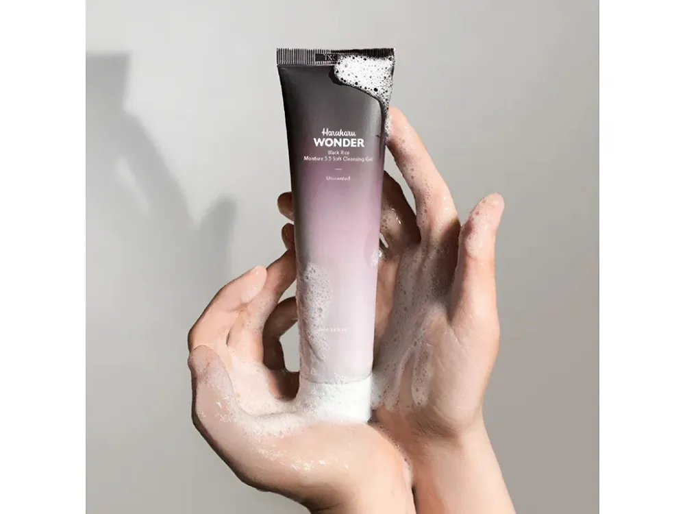 Wonder Black Rice Moisture 5.5 Soft Cleansing Gel gel nettoyant doux pour le visage au pH 5,5 100 ml