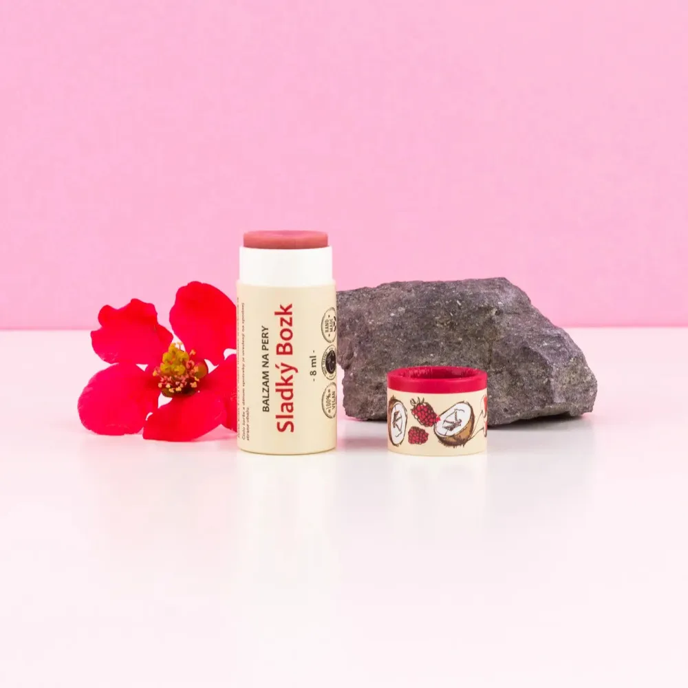 Kvitok Baume à lèvres Sweet Kiss (8 ml) - colore légèrement les lèvres