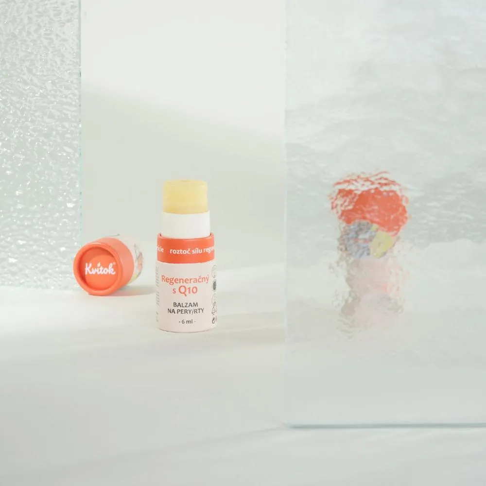 Kvitok Baume à lèvres régénérant au Q10 (8 ml) - à l'huile de prunes