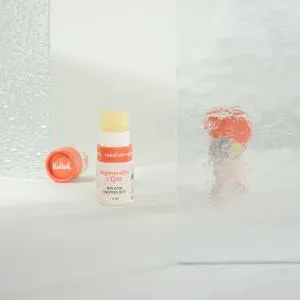 Kvitok Baume à lèvres régénérant au Q10 (8 ml) - à l'huile de prunes