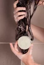 Lamazuna Shampooing rigide pour cheveux normaux - argile blanche et verte (70 g)