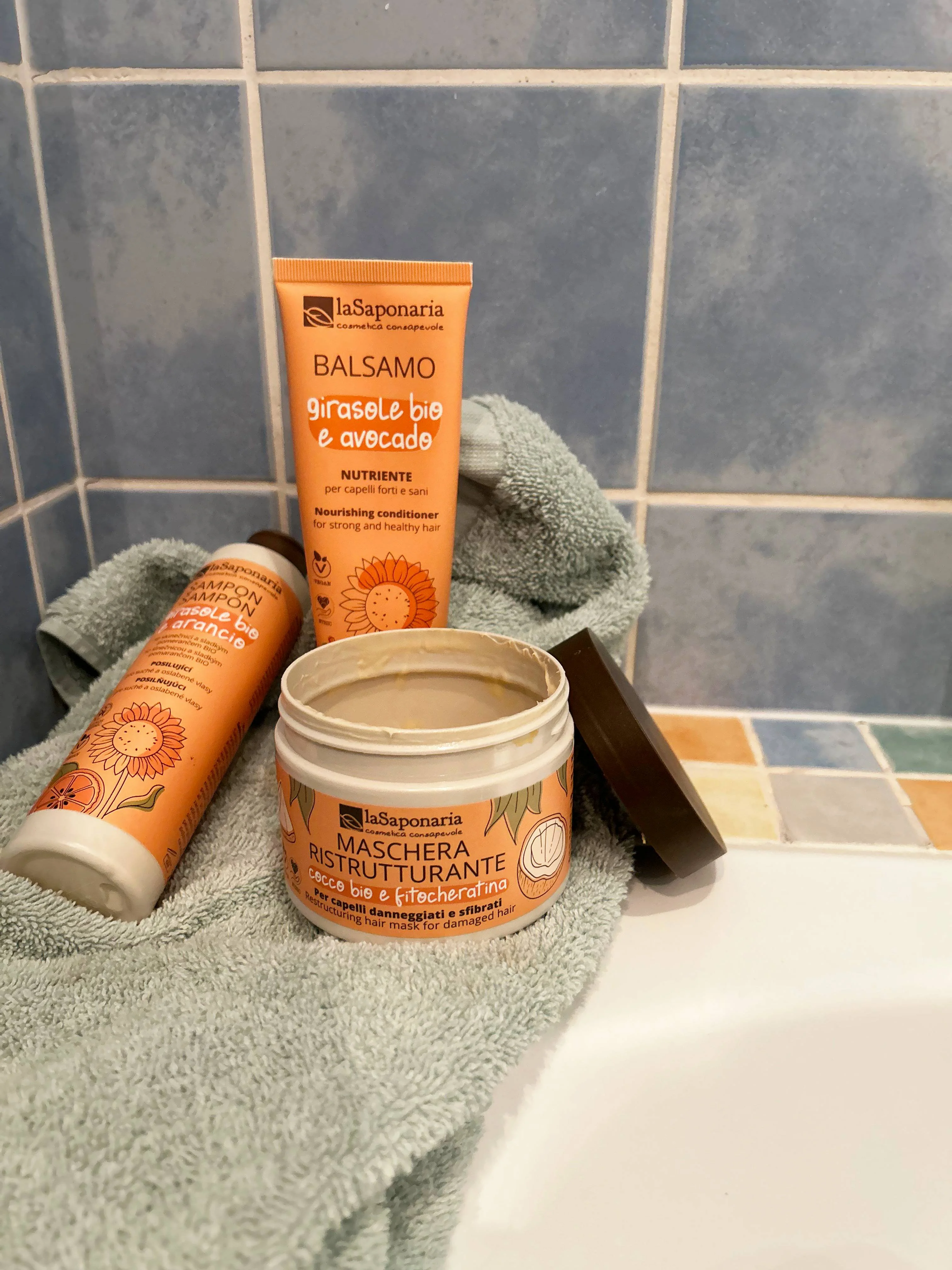 laSaponaria Shampooing au tournesol et à l'orange douce BIO 30 ml