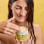 laSaponaria Masque capillaire anti-frisottis à l'Aloe vera et à l'acide hyaluronique (200 ml) - une aide pour les cheveux desséchés