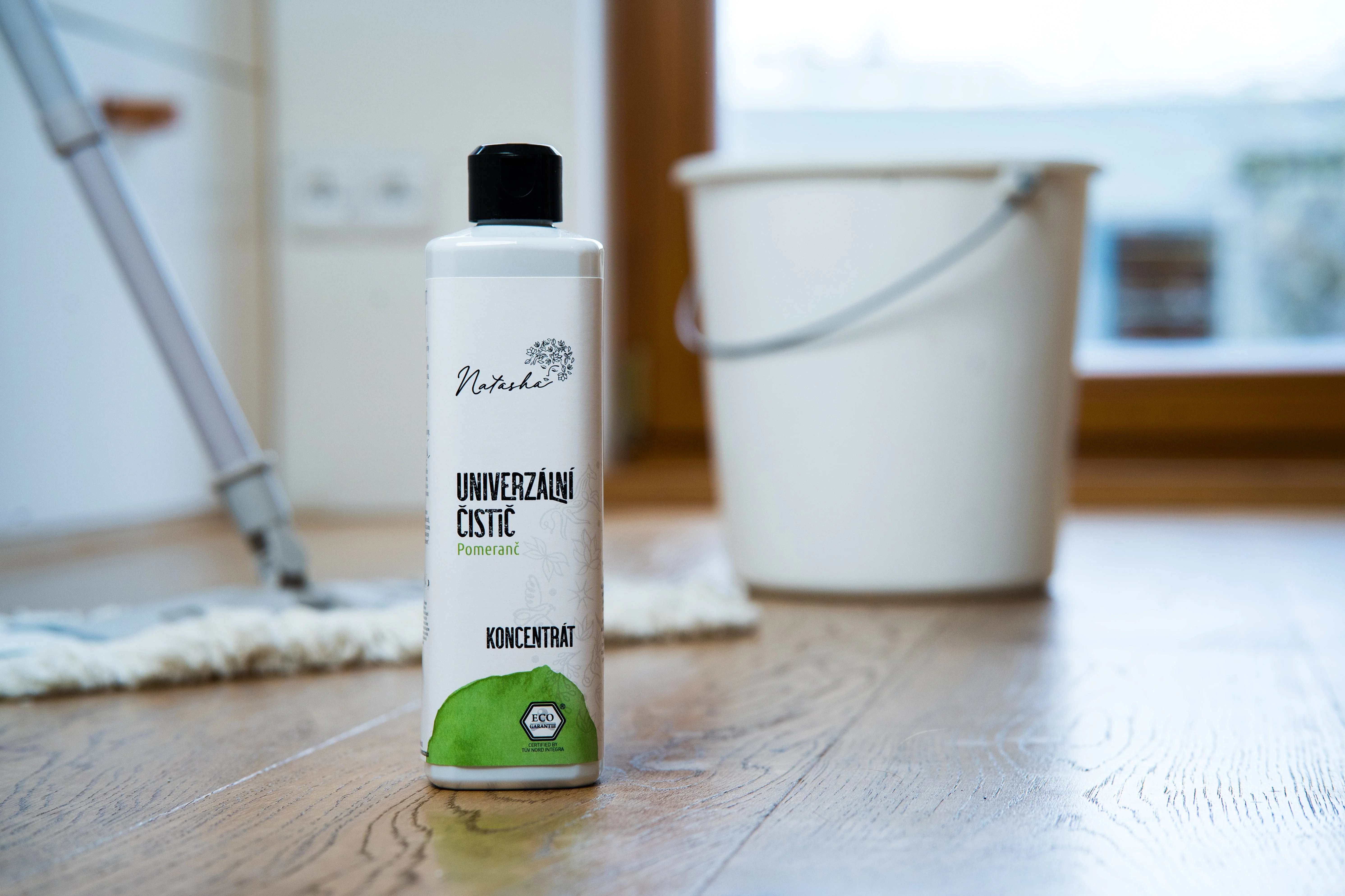 Natasha Nettoyant universel à l’orange - concentré 500 ml - convient à toutes les surfaces