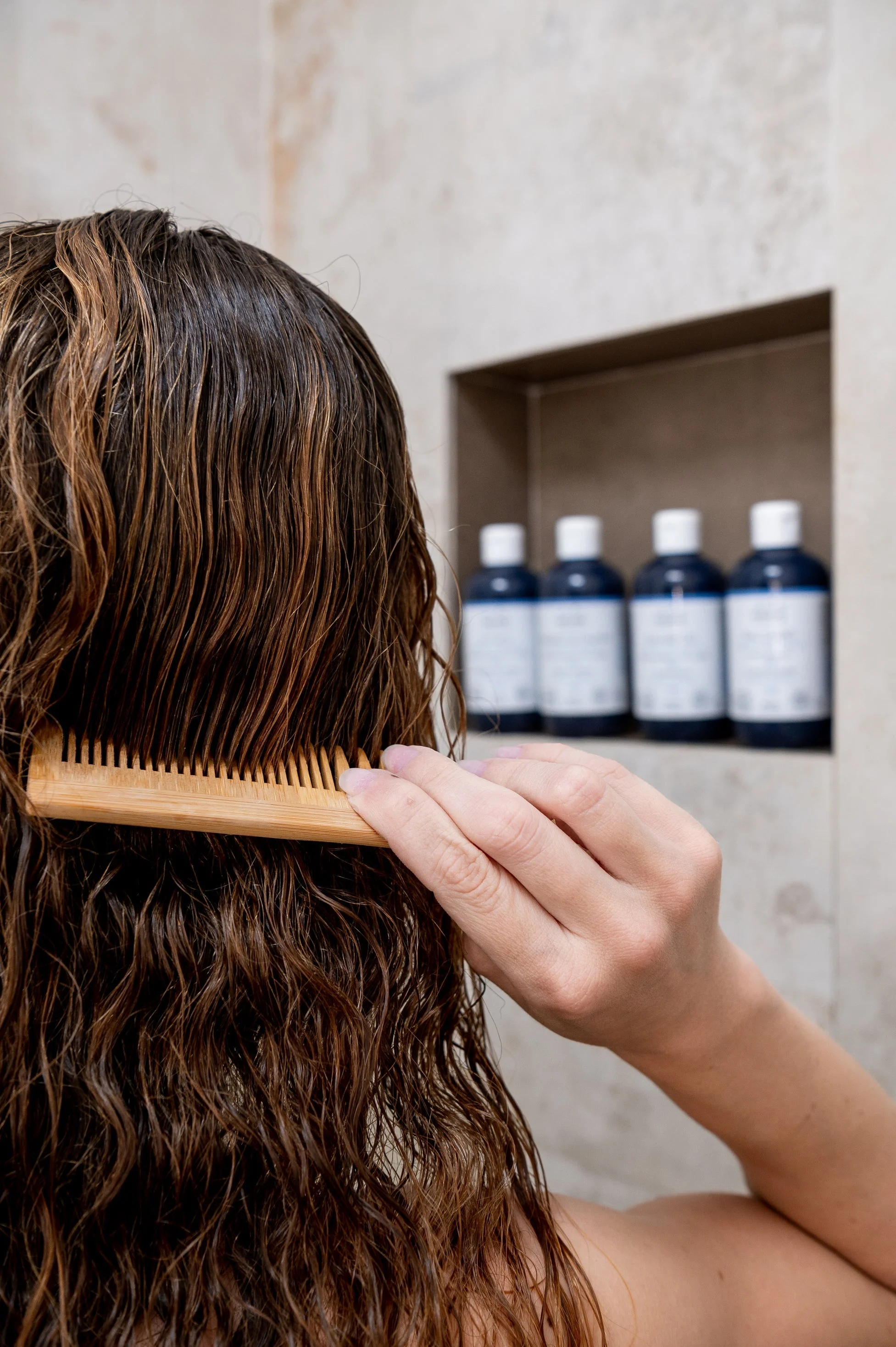 Officina Naturae Après-shampooing pour cuir chevelu très sensible Ultra Delicato (250 ml) - convient également aux personnes atteintes de MCS
