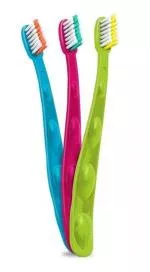 Preserve Brosse à dents pour enfants (souple) - verte - fabriquée à partir de pots de yaourt recyclés
