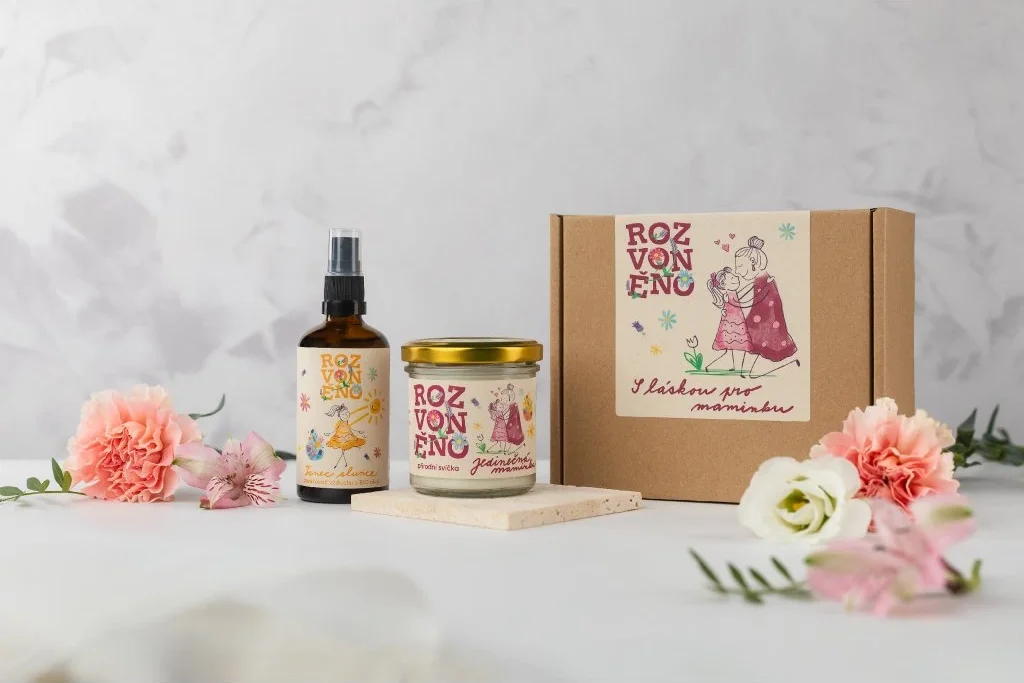 Rozvoněno Coffret cadeau Avec amour pour maman - bougie parfumée et désodorisant