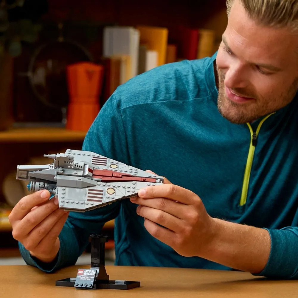 Star Wars™ 75404 Vaisseau d'assaut de classe Acclamator