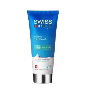 Swiss Army Image Essential Care Nettoyant moussant pour le visage resserrant les pores et matifiant, gel moussant nettoyant en profondeur