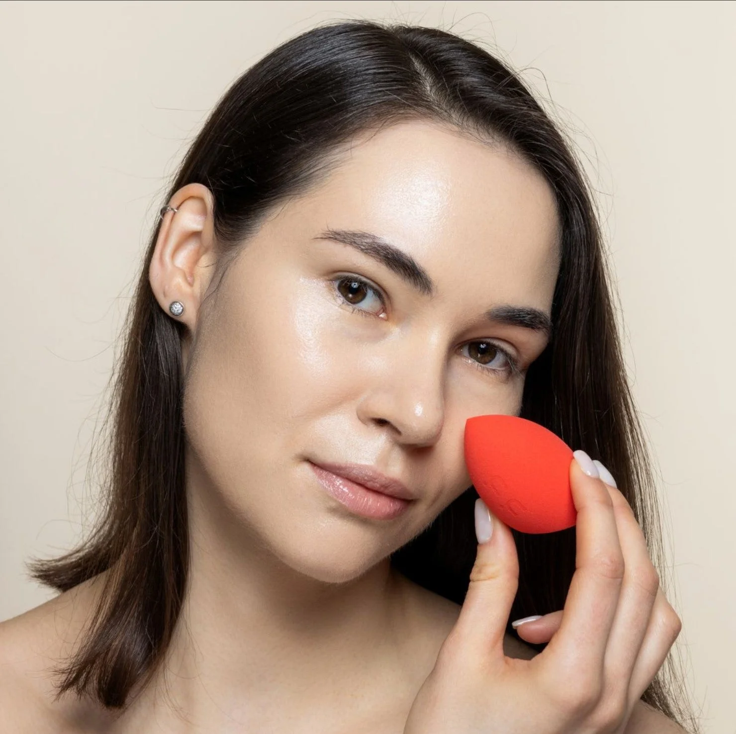Uoga Uoga Éponge pour le maquillage et la BB crème - pour un fini naturel