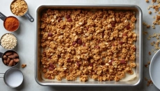 La granola maison vaut la peine, car vous avez le contrôle sur le sucre, les graisses et la qualité 