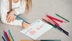 Comment enlever facilement un stylo à bille de vos vêtements