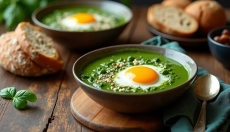 Soupe aux épinards comme déjeuner sain que vous allez adorer